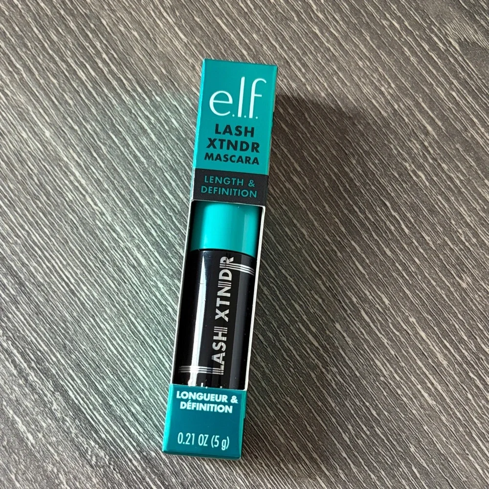 ❤️$4 NWT e.l.f. Lash Xtndr Mascara.21oz